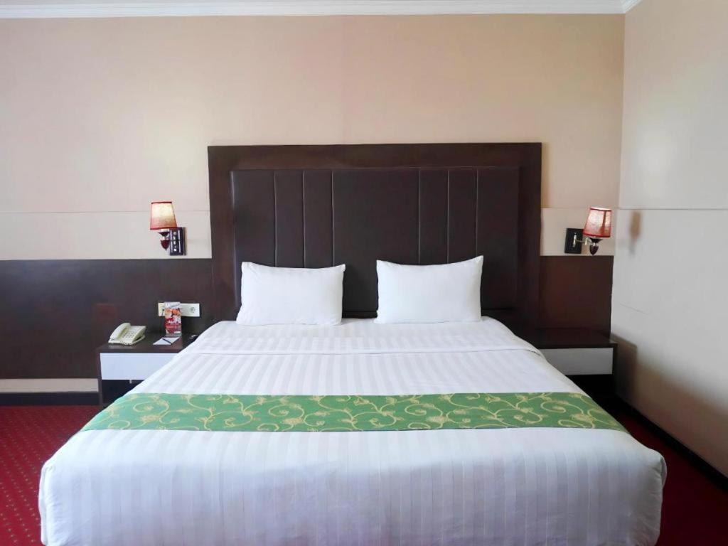 Grand Antares Hotel Μεντάν Εξωτερικό φωτογραφία