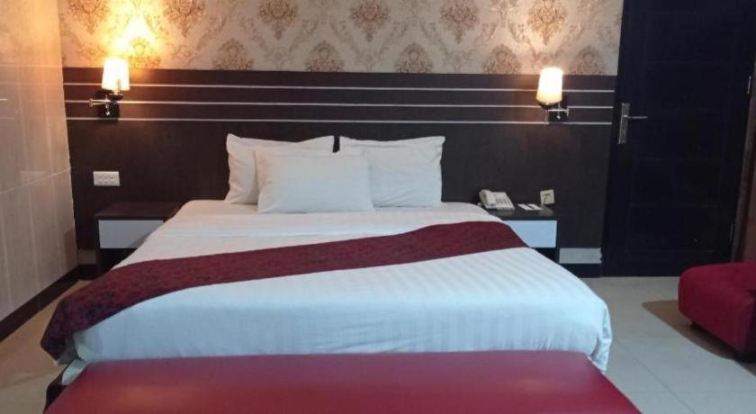 Grand Antares Hotel Μεντάν Εξωτερικό φωτογραφία