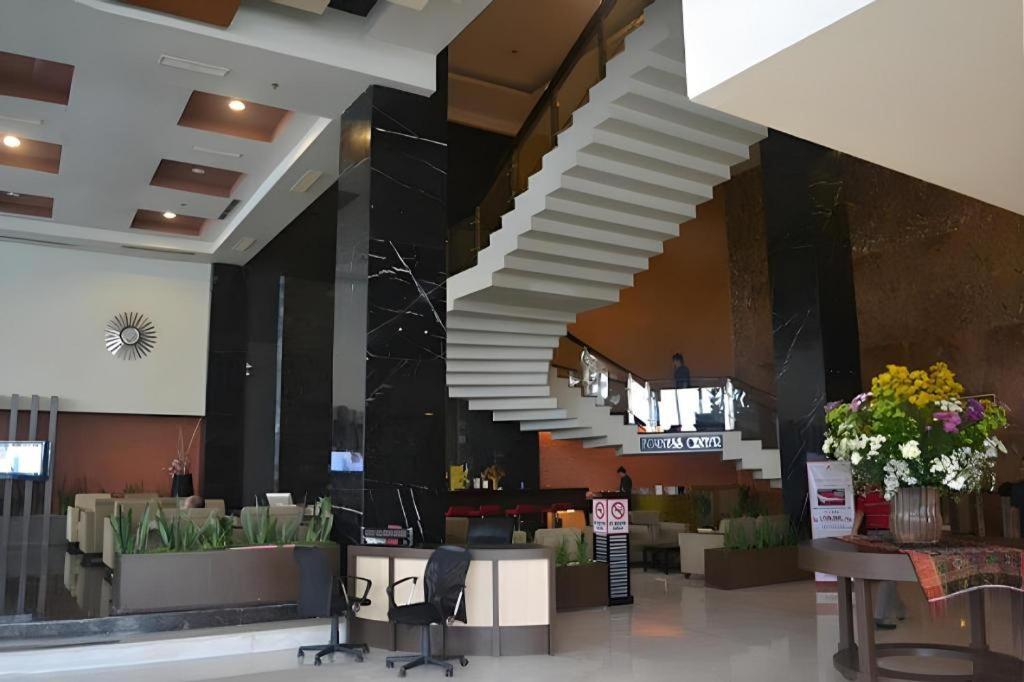 Grand Antares Hotel Μεντάν Εξωτερικό φωτογραφία